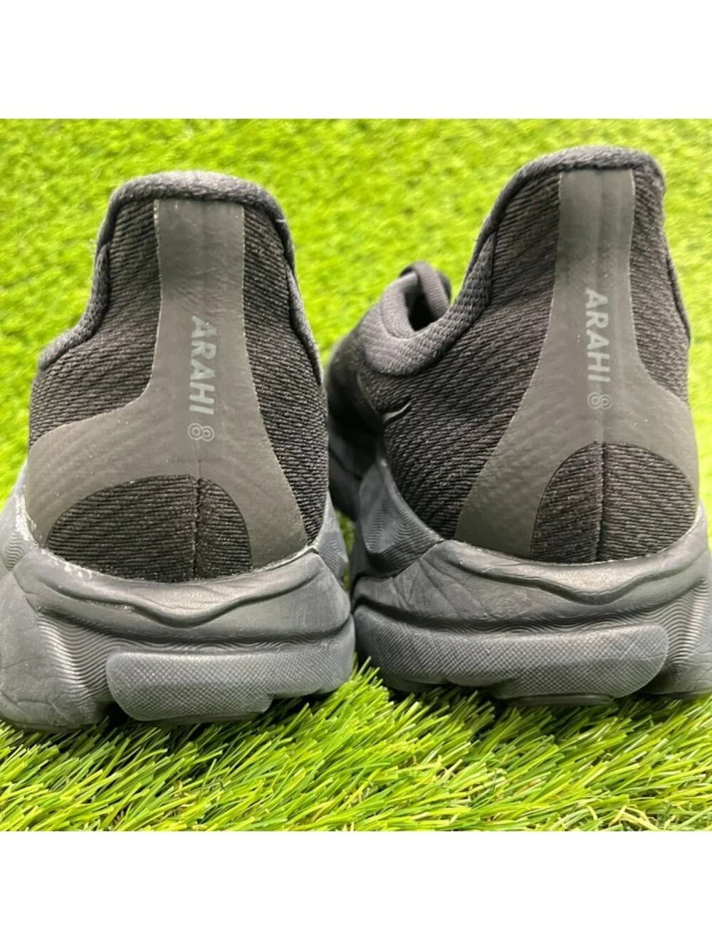 Hoka please review